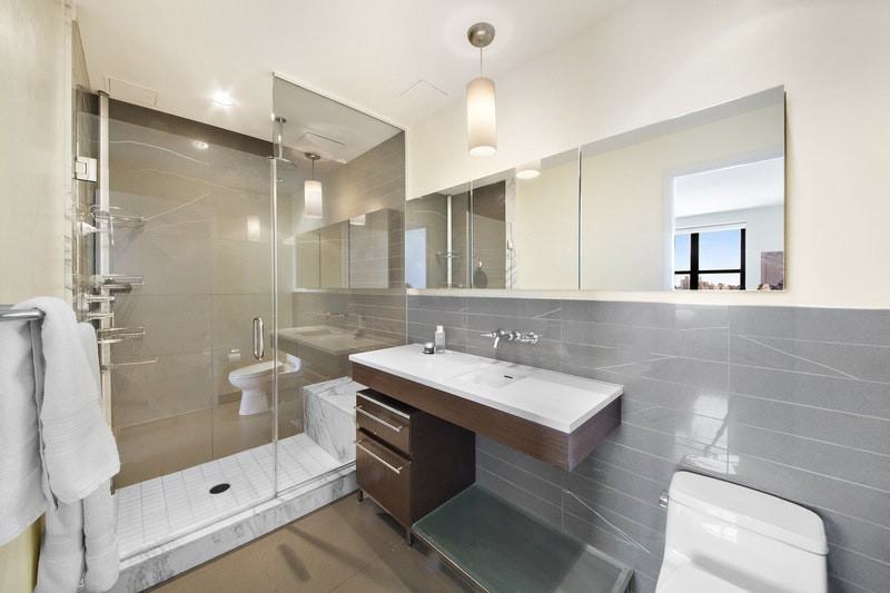 58 Metropolitan Ave #6H - Photo 7 of 9