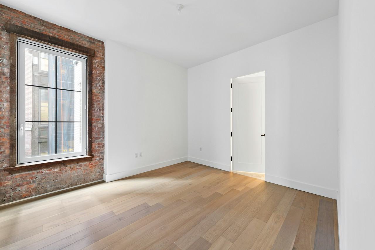 61 Rivington St #3B - Photo 7 of 14