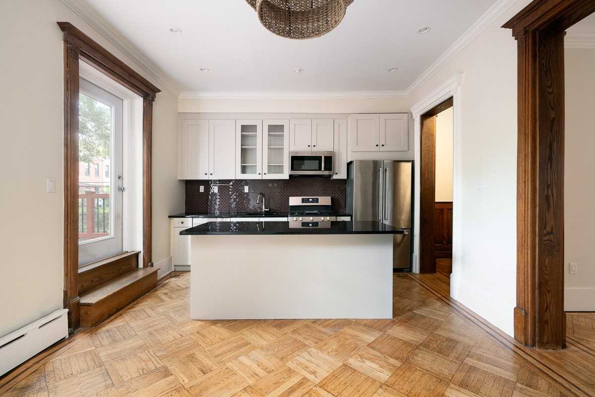 116 Bainbridge St #1 - Photo 2 of 13