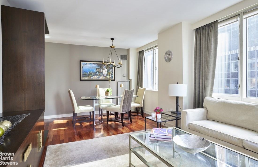 60 E 55th St #15D - Photo 2 of 7