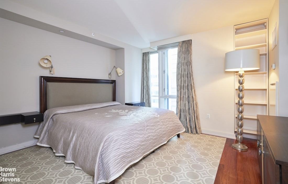 60 E 55th St #15D - Photo 4 of 7