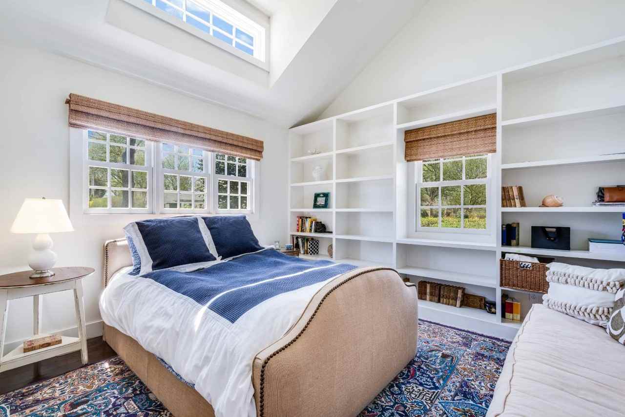 28 Mill Hill Ln - Photo 7 of 8