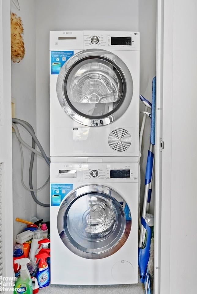 200 W End Ave #8J - Photo 6 of 17