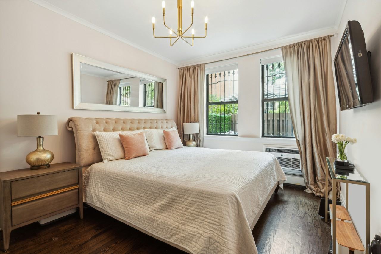 5 Mount Morris Park W #A - Photo 4 of 8