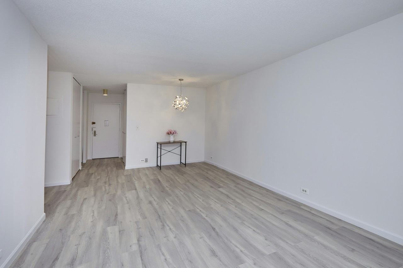 225 W 83rd St #5B - Photo 5 of 12