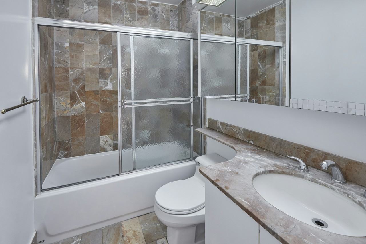 225 W 83rd St #5B - Photo 6 of 12