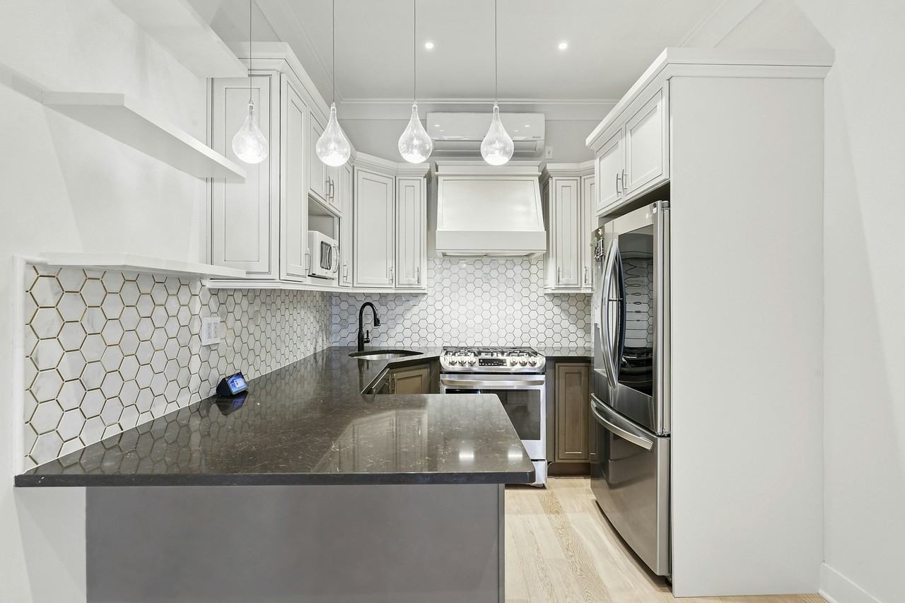 23 W 31st St #4A - Photo 3 of 6