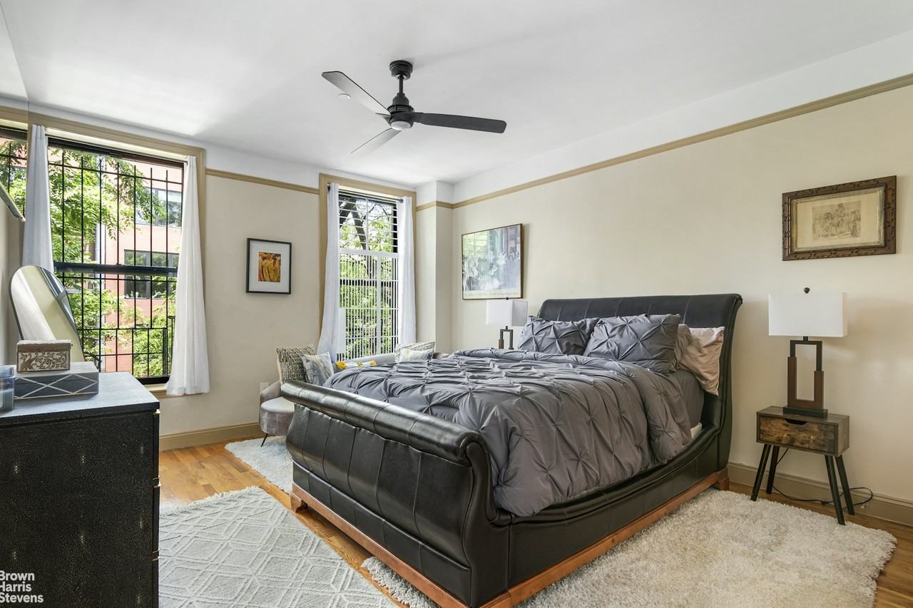 129 W 129th St #3 - Photo 3 of 8