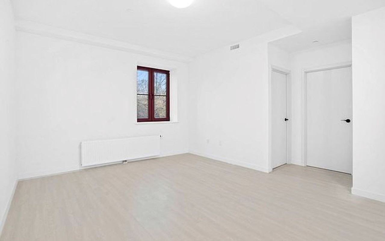 600 20th St #2B - Photo 3 of 10