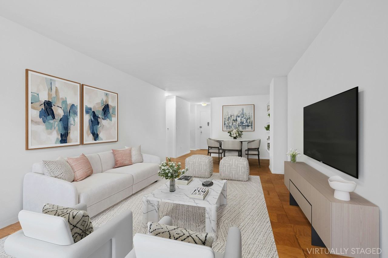 245 E 25th St #2K - Photo 3 of 14