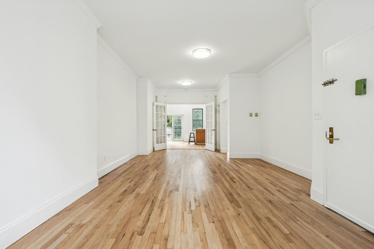 554 W 183rd St - Photo 6 of 15