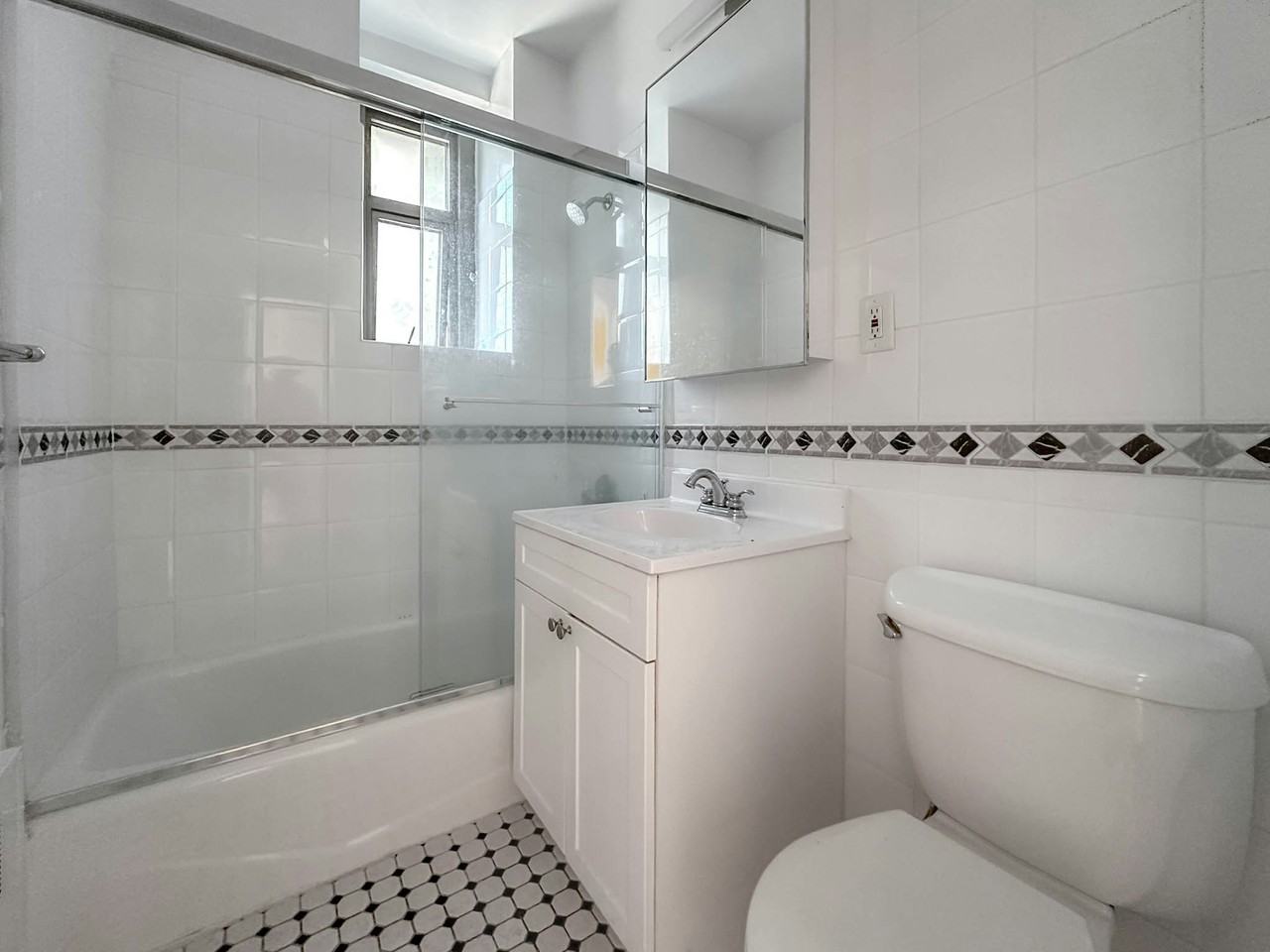 4 Park Ave #12S - Photo 7 of 7