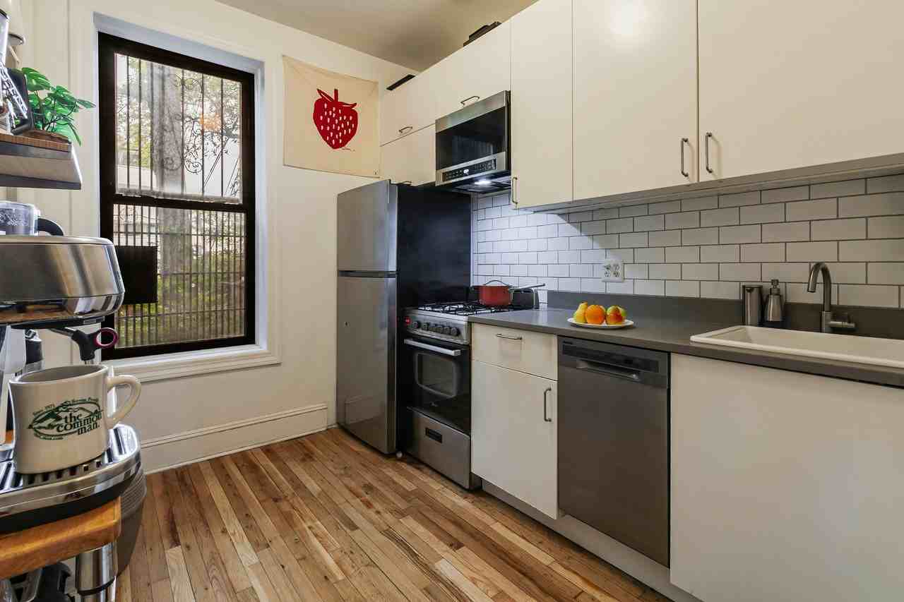 299 Prospect Pl #1R - Photo 2 of 5