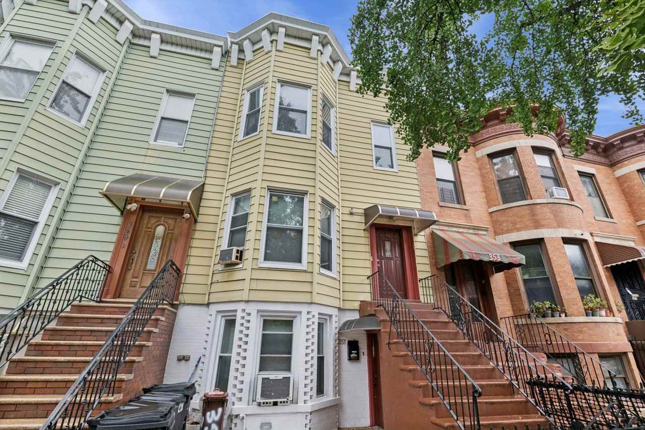 351 55th St #3 - Photo 7 of 7