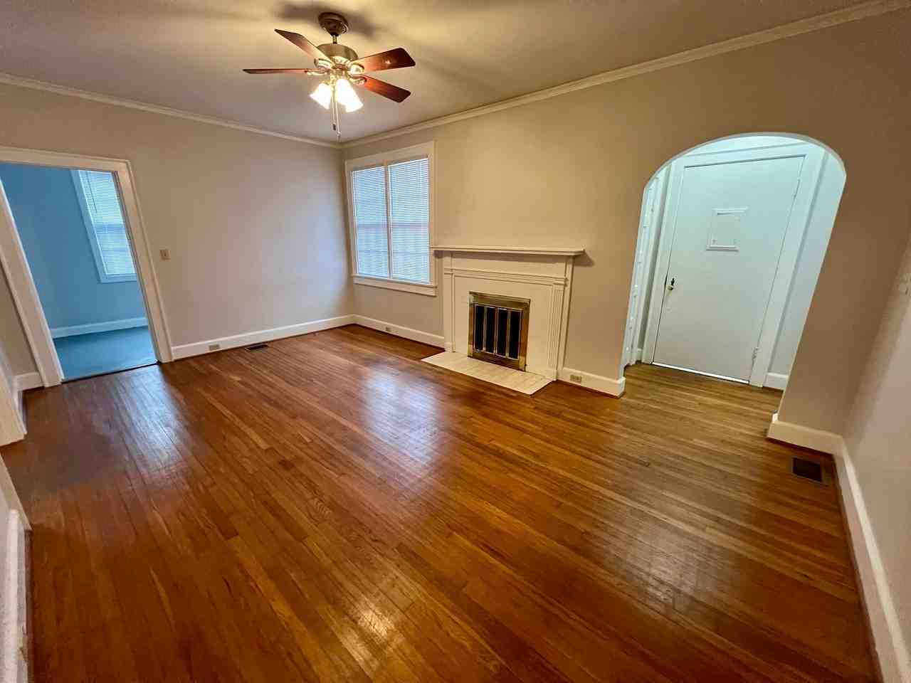 716 B Ave - Photo 2 of 14