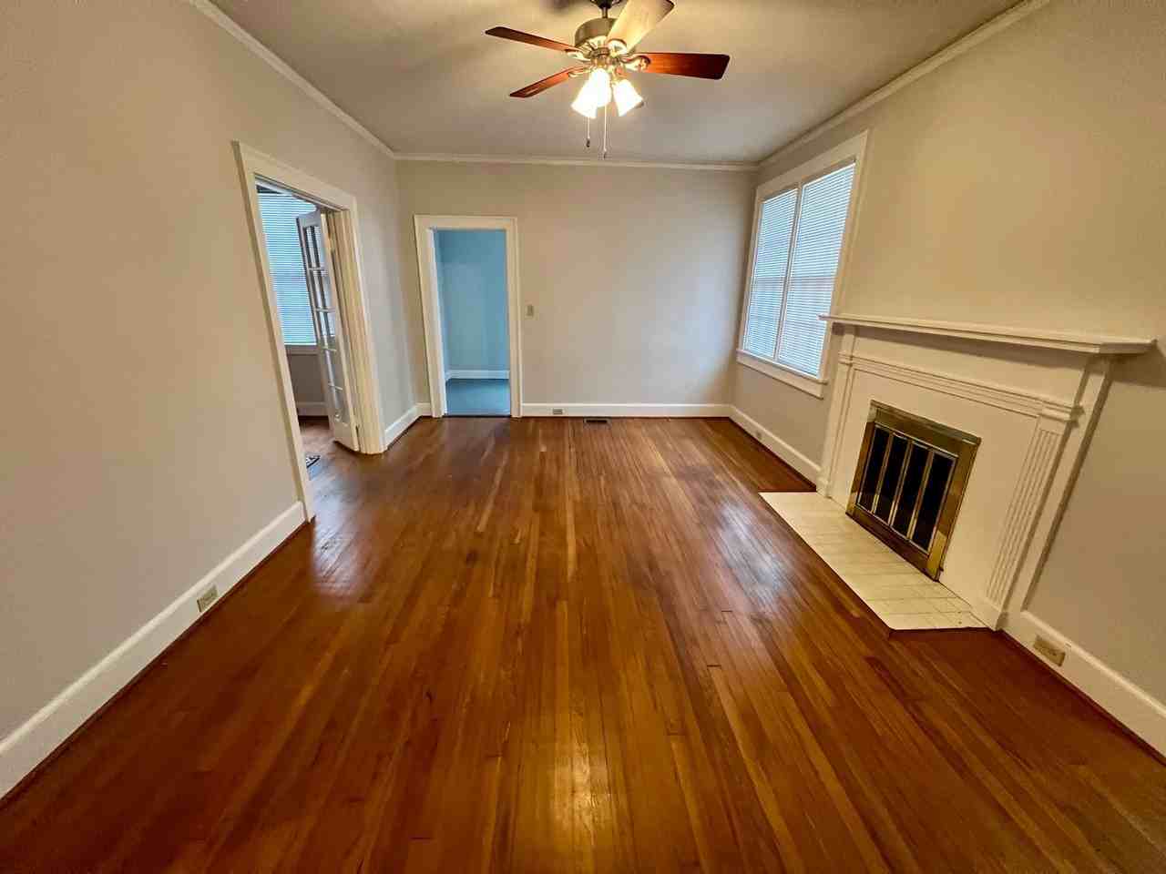 716 B Ave - Photo 3 of 14