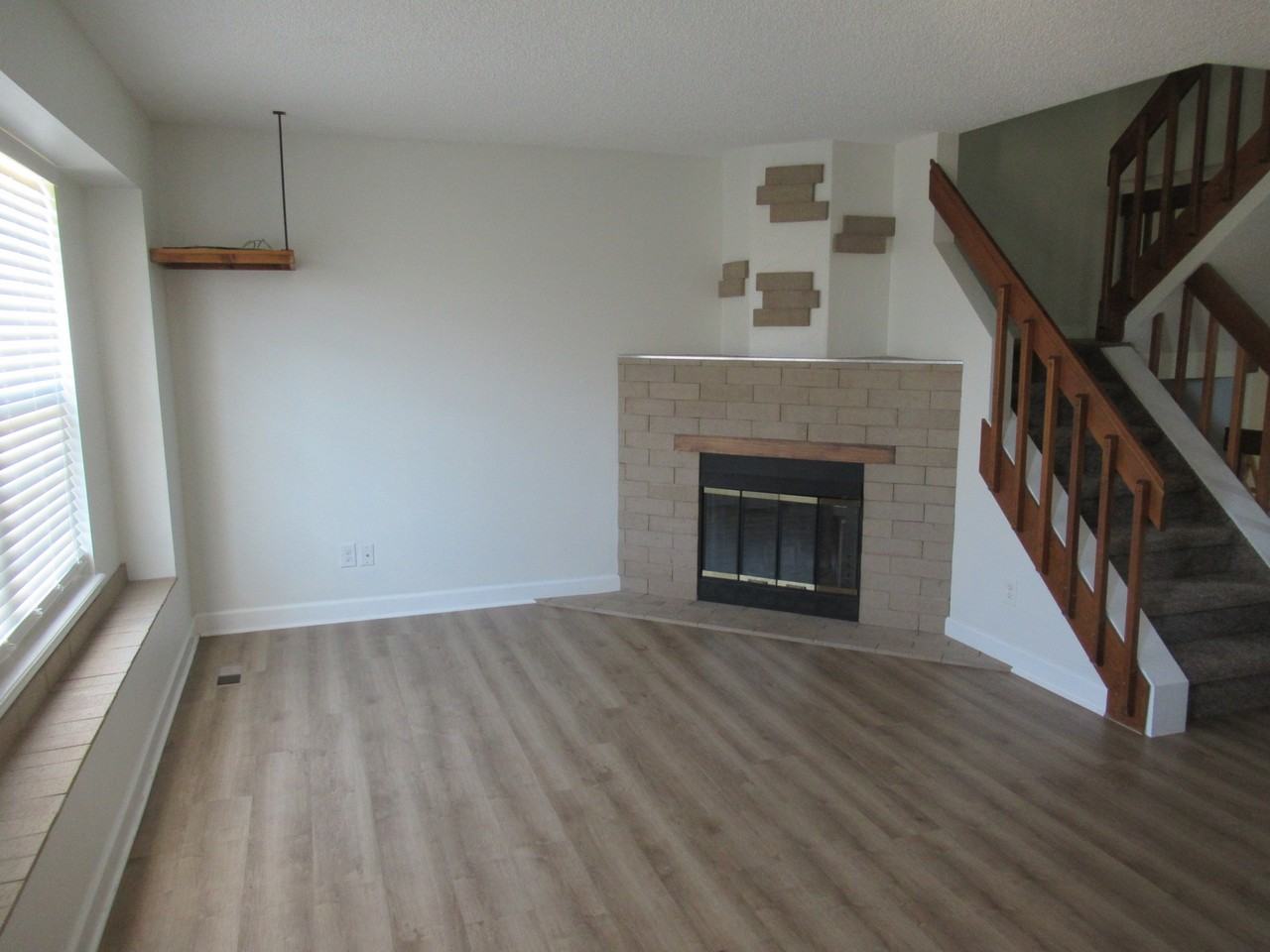 3909 Smoke Tree Drive - Photo 2 of 14