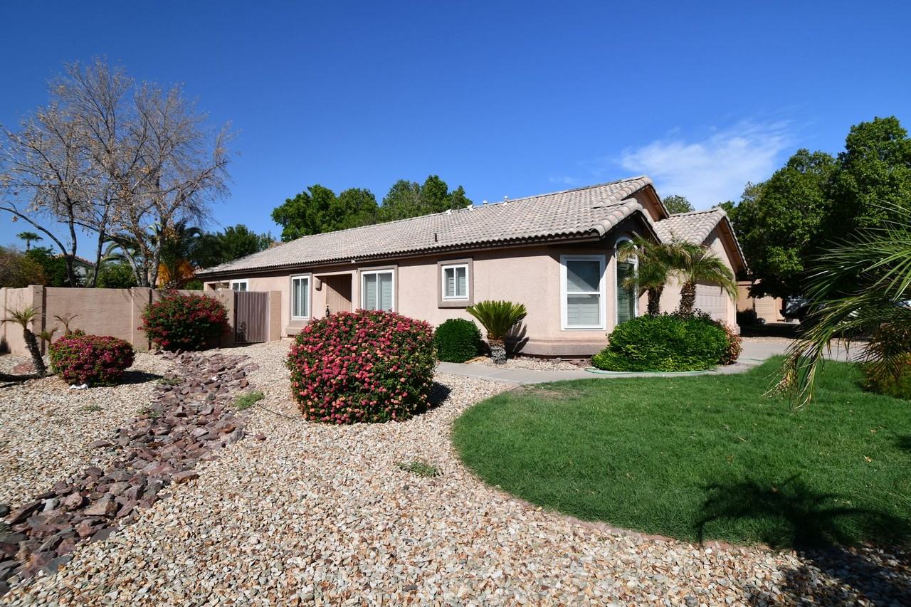 13140 W Virginia Ct - Photo 2 of 21