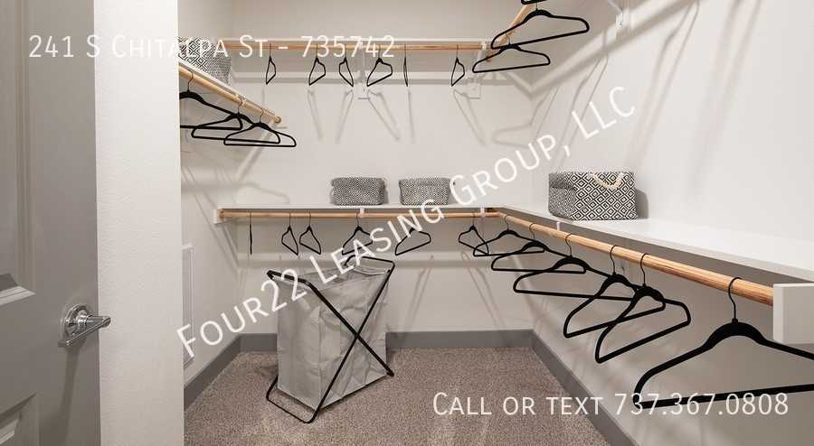 241 S Chitalpa St #735742 - Photo 6 of 28