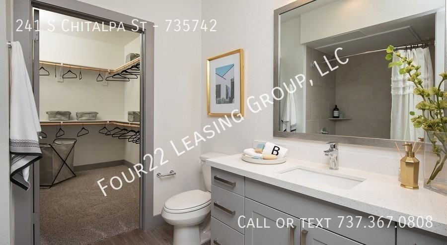 241 S Chitalpa St #735742 - Photo 7 of 28