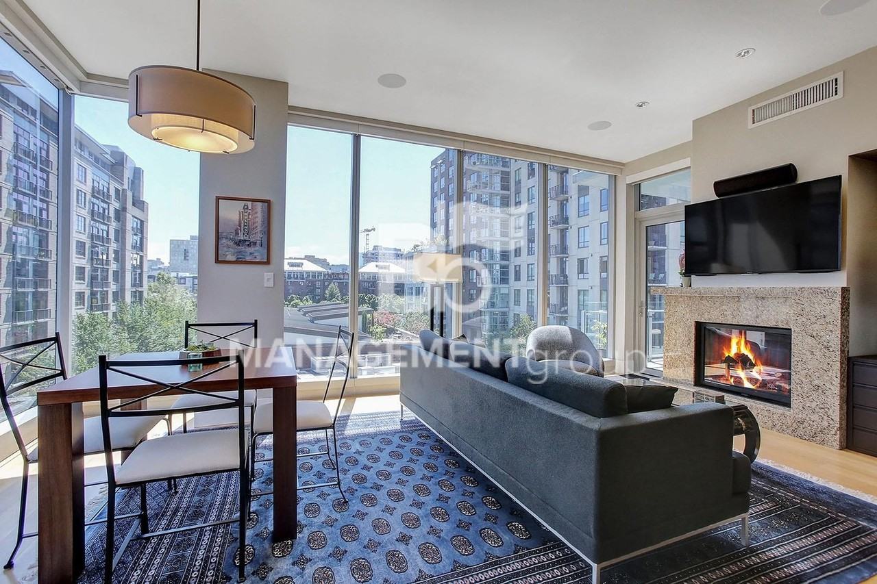 1001 Northwest Lovejoy Street #412 - Photo 7 of 50