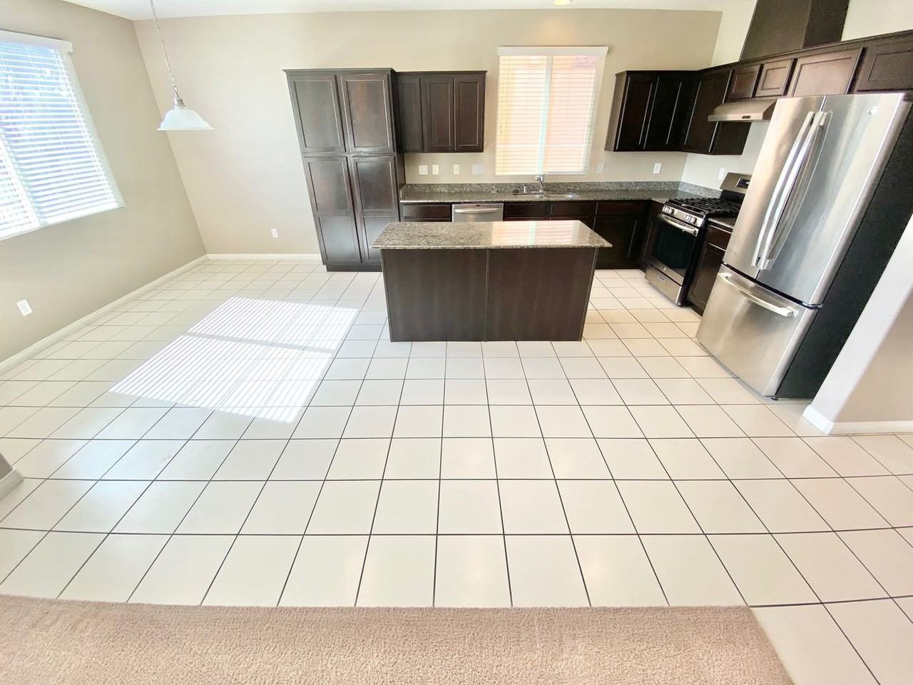 81 Avenza Dr - Photo 3 of 27