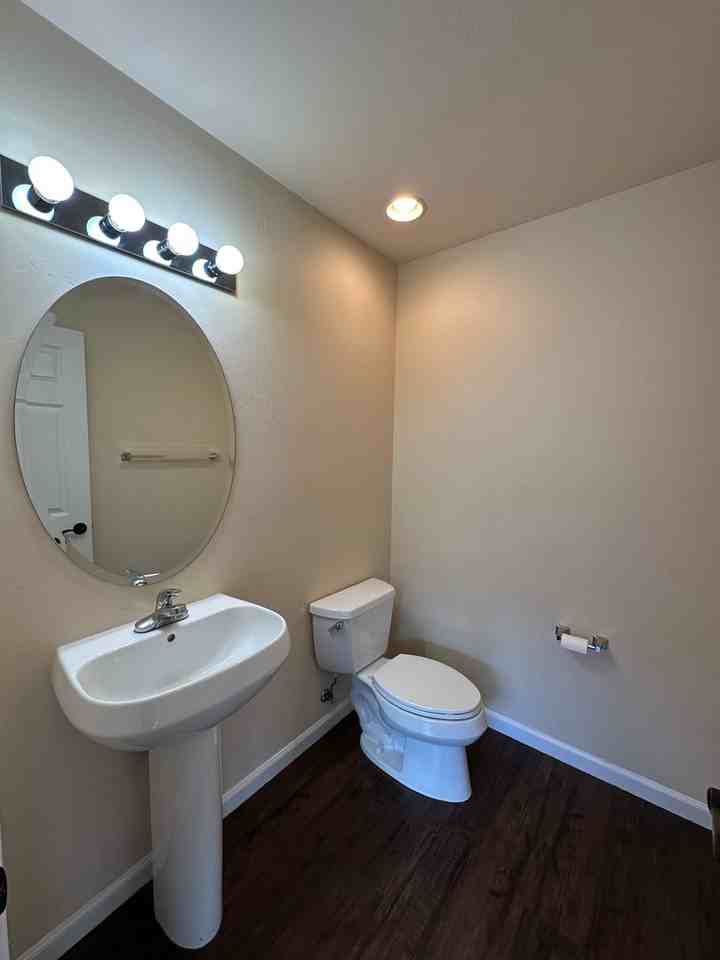 320 Castle Ridge Dr - Photo 6 of 20