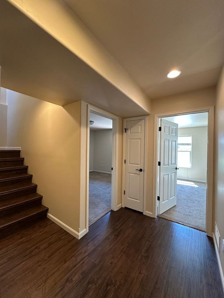 320 Castle Ridge Dr - Photo 7 of 20