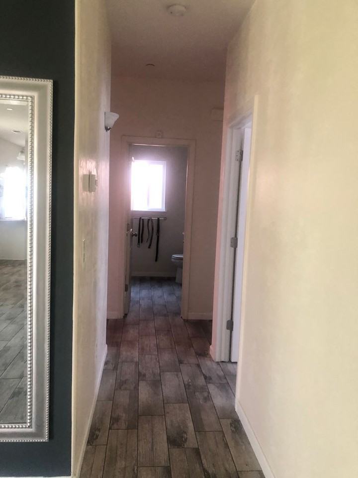 1602 Austin Ave - Photo 2 of 28