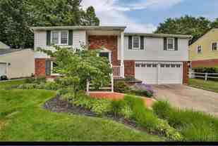 46 Macarthur Dr - Photo 1 of 1