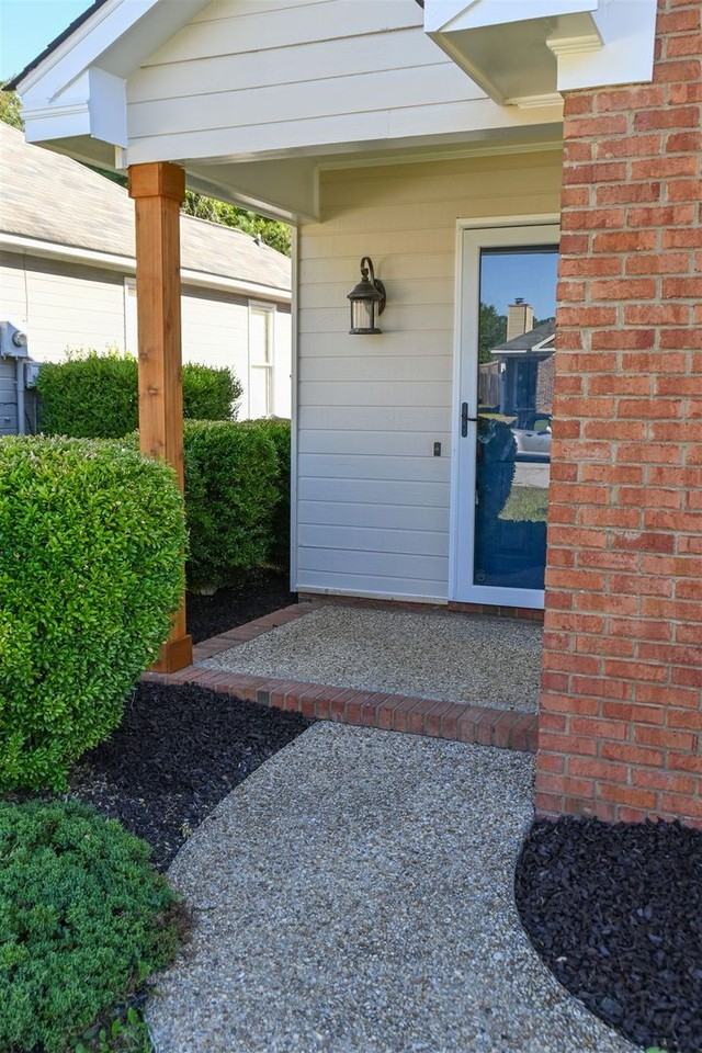 2990 Blanchard Pl - Photo 2 of 30