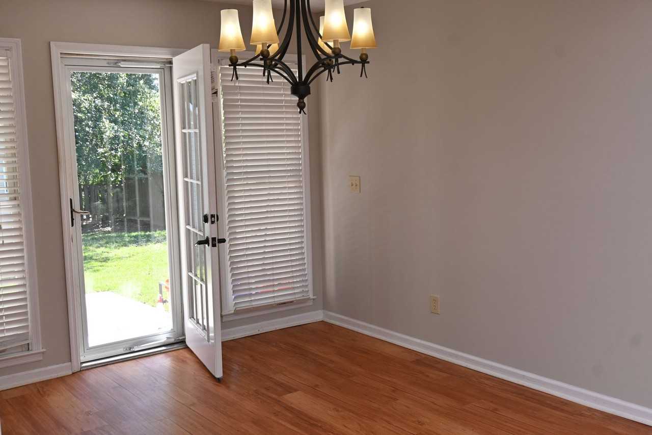 2990 Blanchard Pl - Photo 6 of 30