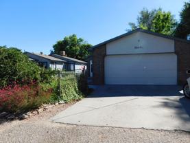 3045 1/2 Stoneybrook Ln - Photo 1 of 1
