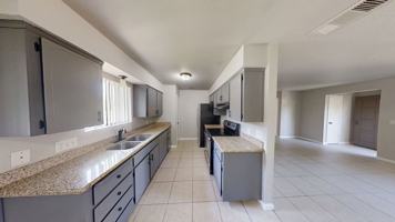 featured image of 190 W 9th St