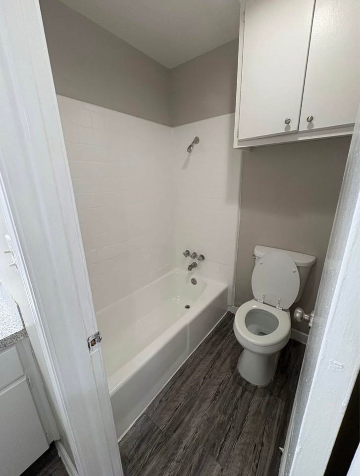 Fairway Apartments - Photo 6 of 45