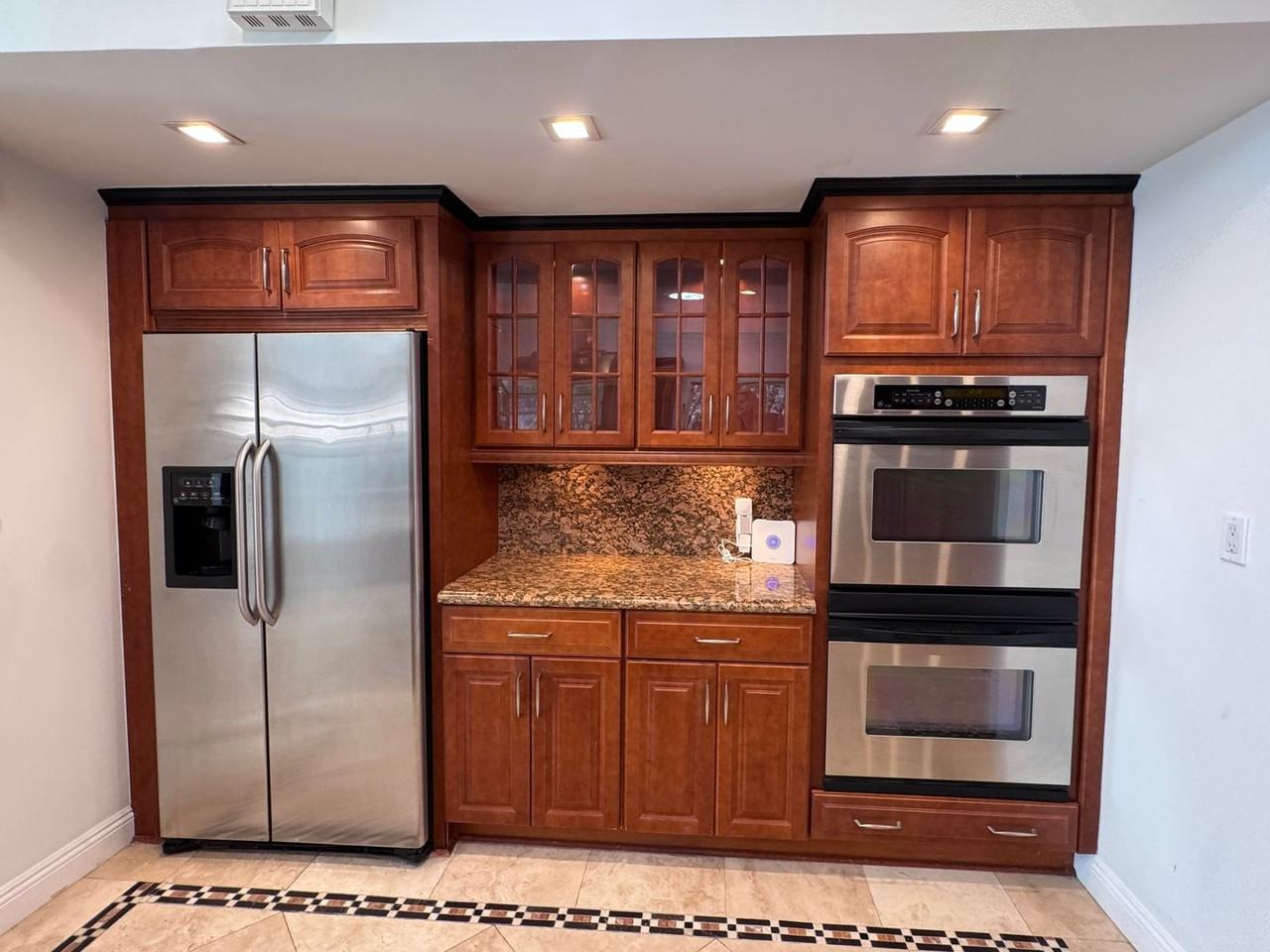 20445 Miranda St - Photo 5 of 41