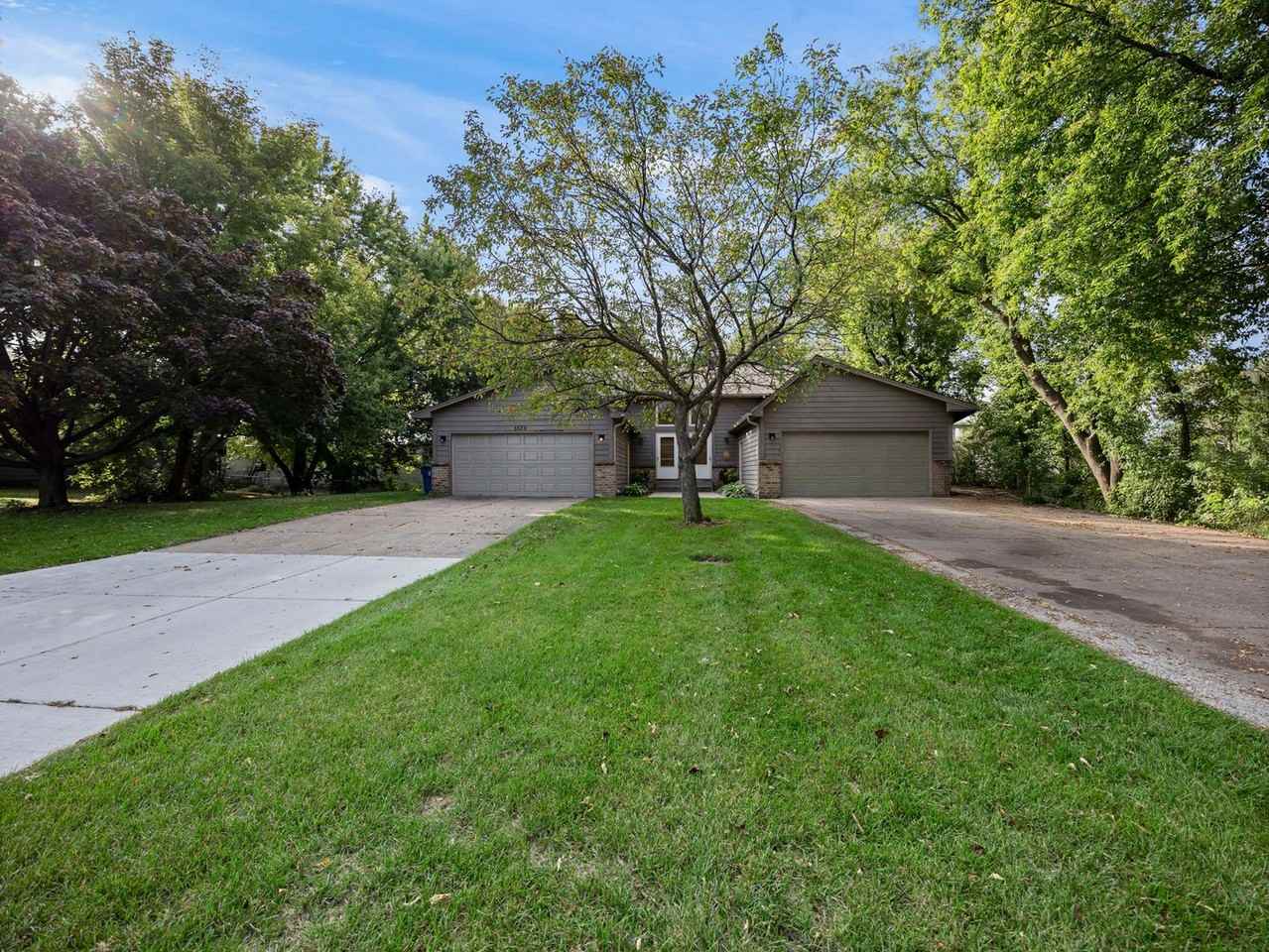 5535 Lindsay St - Photo 7 of 44