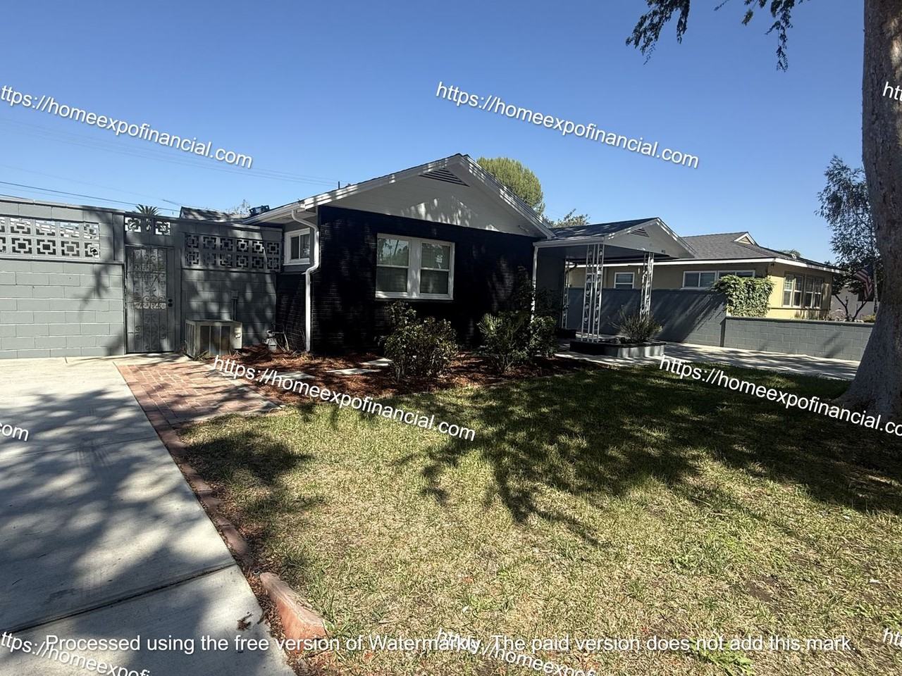 4411 Emerson St - Photo 6 of 50