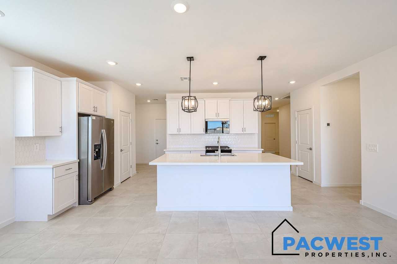 15886 W Gray Fox Trl - Photo 2 of 30
