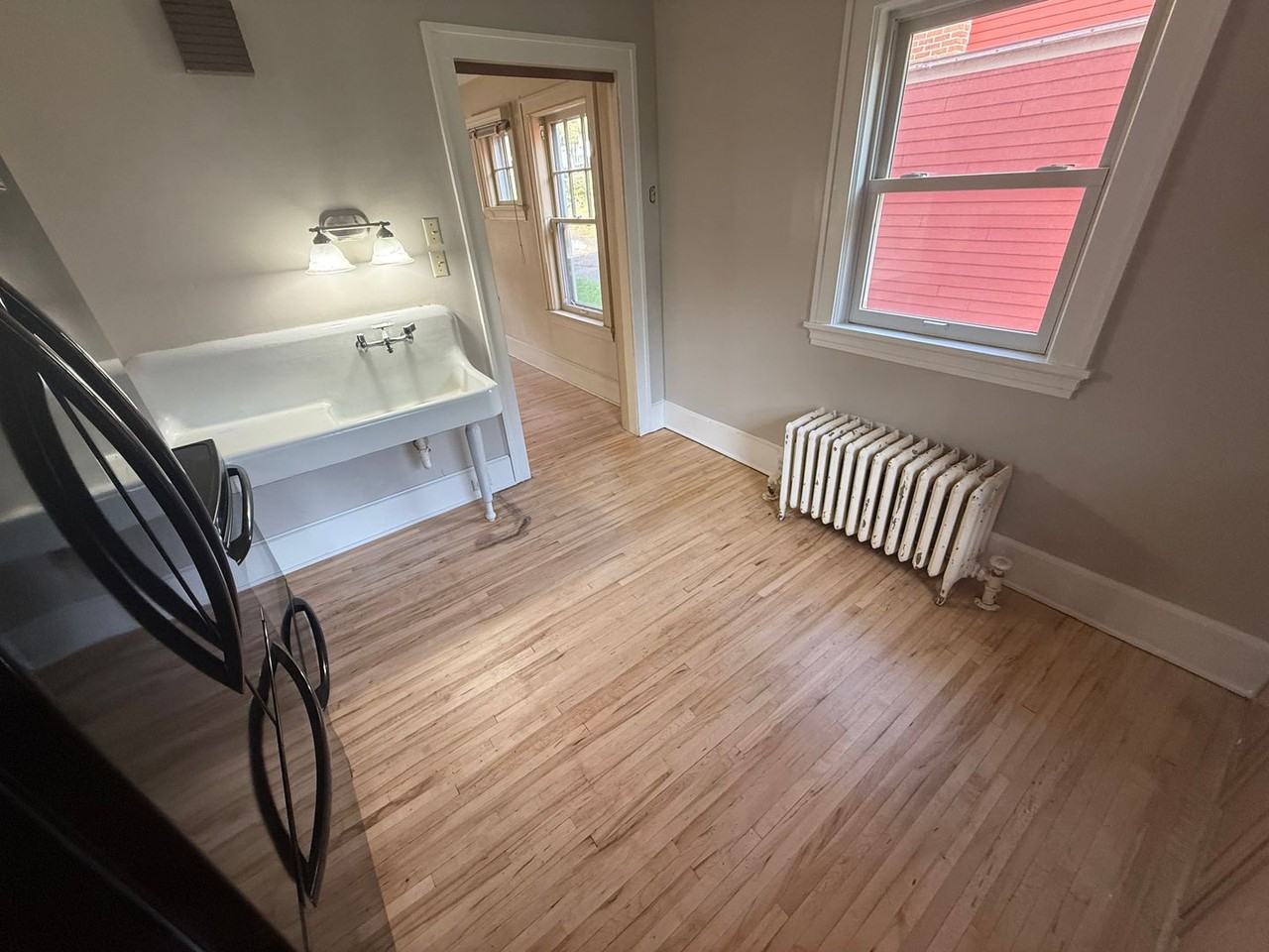 44 Minneapolis Ave - Photo 3 of 11
