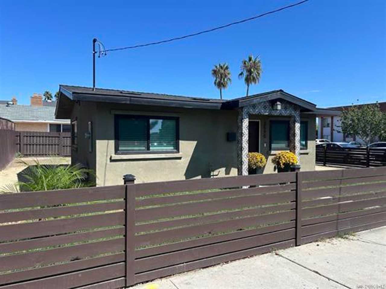 3590 Madison Ave - Photo 3 of 21