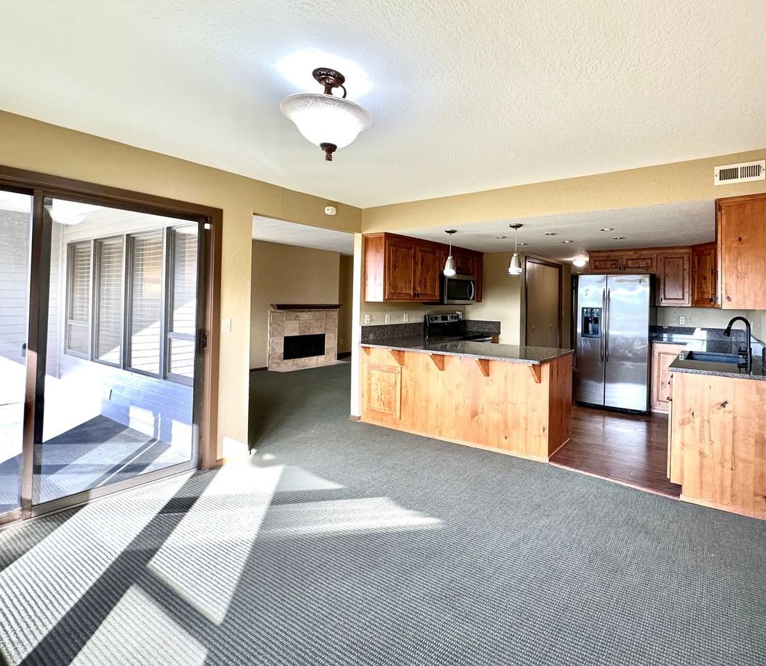 11642 100th Ave Ne #305 - Photo 6 of 25