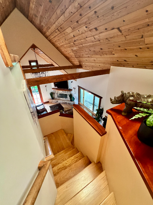 1565 Eolus Ave - Photo 6 of 20