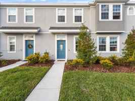 featured image of 6220 Fairmont Ln