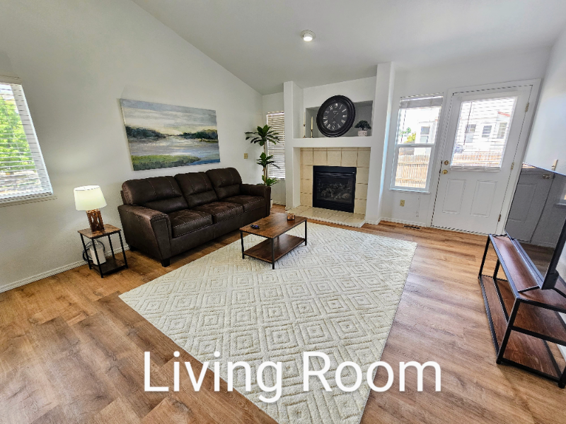 1997 Traces Lane - Photo 6 of 11