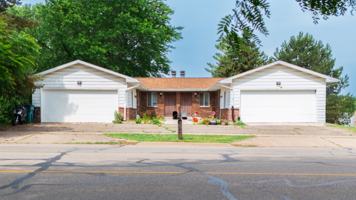 featured image of 1715 N Hagadorn Rd