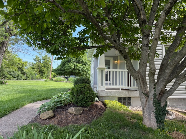 4952 Madison Pike - Photo 3 of 17