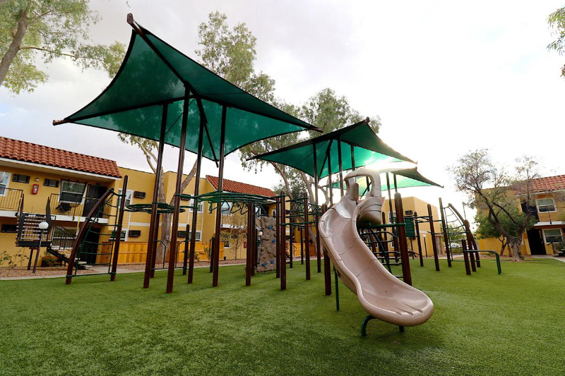 4250 E 29th St - Photo 2 of 10