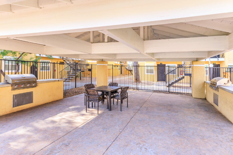 4250 E 29th St - Photo 3 of 10