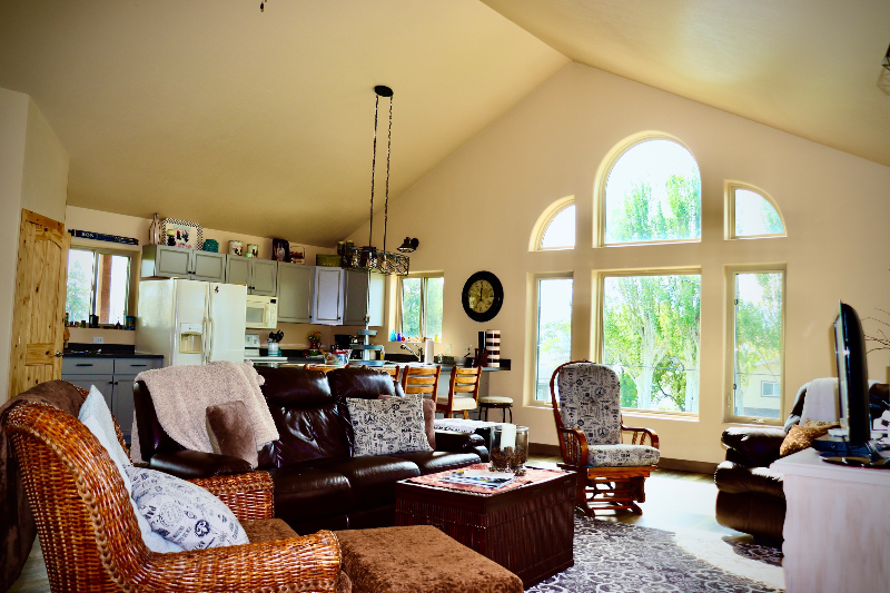 26470 Hawley - Photo 7 of 18